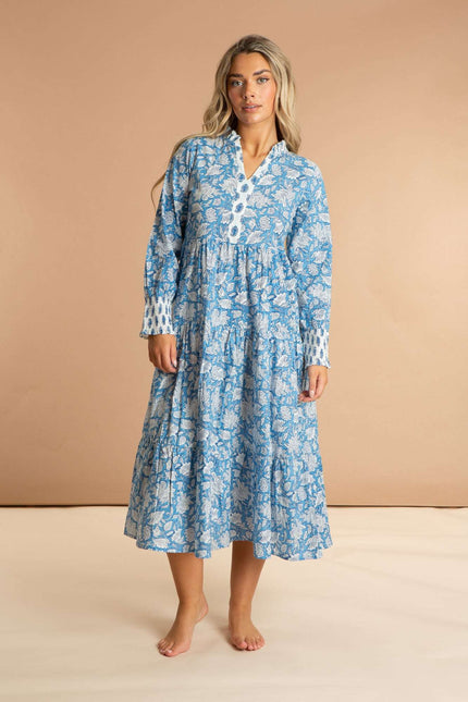 China Blue Paisley Beach Day Set